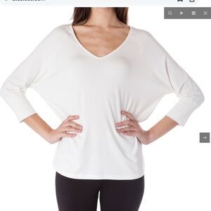 Chico's Traveler’s White Relaxed Fit Dolman Sleeve Top Chicos Size 2 (14-16)